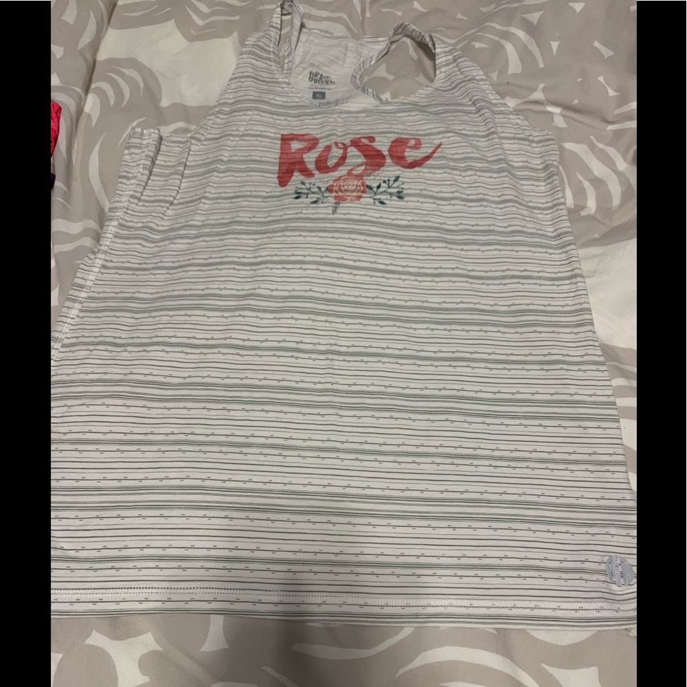 Raw threads tank size xl